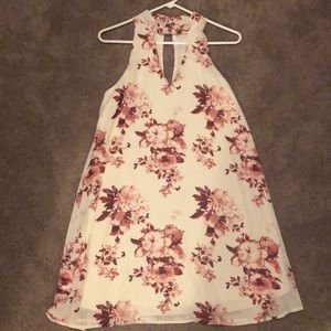 High Neck floral dress (Never worn, size: M)